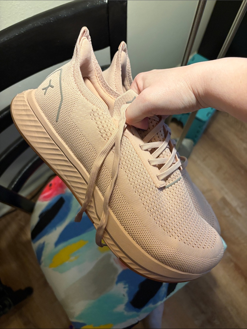 Light pink Flux shoes - Picture 2 of 6